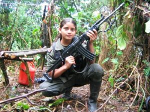 Es necesario hacer la reforma en educación. Solo así los grupos comunistas violentos no tendrán caldo de cultivo en la población