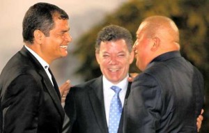 Rafael Correa, Juan Manuel Santos y Hugo Chávez, los nuevos mejores amigos