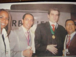 Félix de Bedout con Pastor Perafán y David Murcia, dos ilustres empresarios colombianos