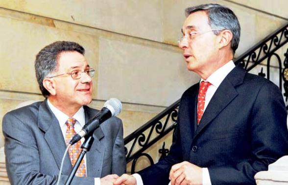 Luis Carlos Restrepo y Álvaro Uribe