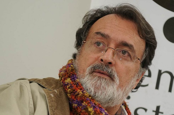 Gonzalo Sánchez, director del Comité de Memoria Histórica, encargado de falsificar la verdad histórica en Colombia, avalado por Juan Manuel Santos