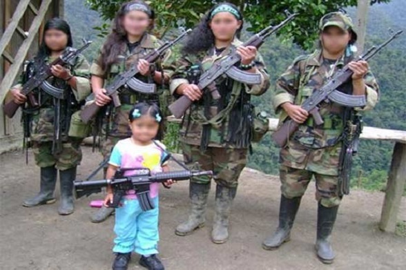 Menores de edad reclutadas por las FARC. Una realidad que sigue sucediendo en medio de las "conversaciones de paz"