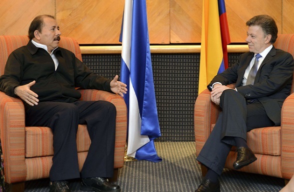 Daniel Ortega y Juan Manuel Santos
