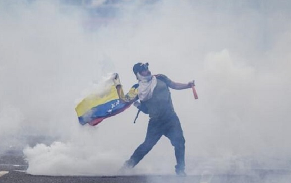 Disturbios en Venezuela Febrero de 2014