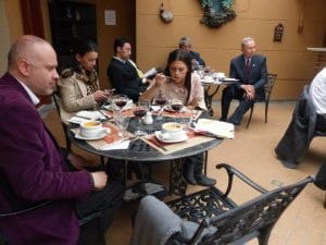 Algunos de los invitados al Foro Ideas para la Democracia, con el Dr. Carlos Holmes Trujillo