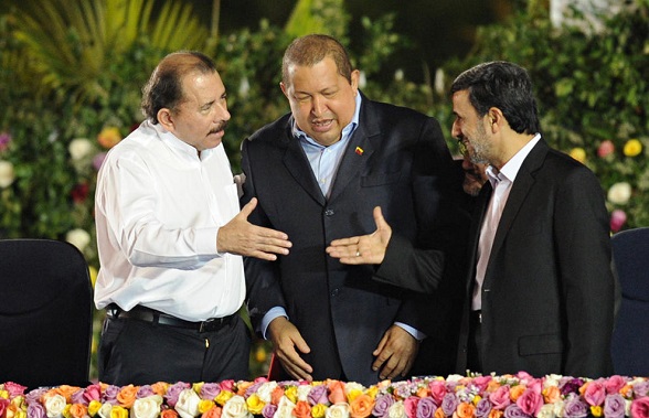 Daniel Ortega, Almanideyad y Hugo Chávez