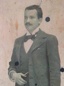 Medardo Perilla Vaca, médico del ejército conservador muertos en la batalla de Gramalote durante la Guerra de los Mil Días