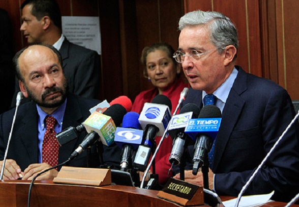 El expresidente y hoy Senador, Álvaro Uribe Vélez