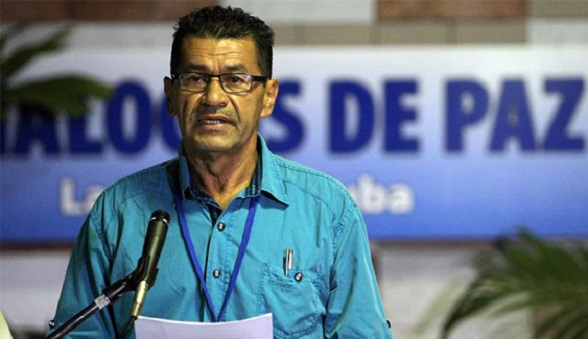 Vocero de las FARC, Pablo Catatumbo, dice que ese grupo jamás cometió crímenes de lesa humanidad