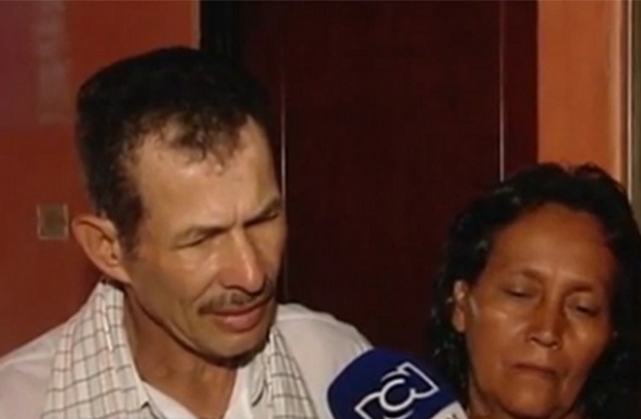 Jairo Vanegas y Victoria Grimaldo, padres de los niños asesinados