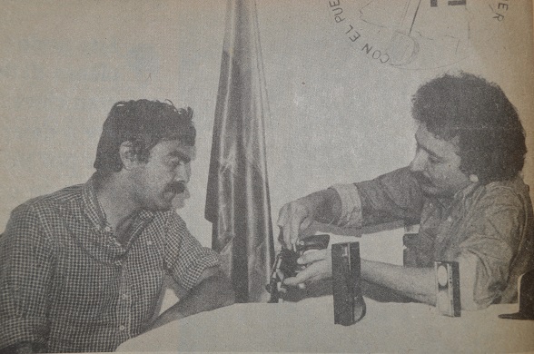 Germán Castro Caicedo, siempre cercano al M-19, entrevista a Jaime Bateman Cayón. (Archivo Periodismo Sin Fronteras)