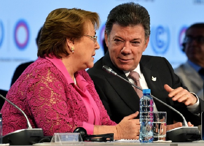 Michelle Bachelet y Juan Manuel Santos