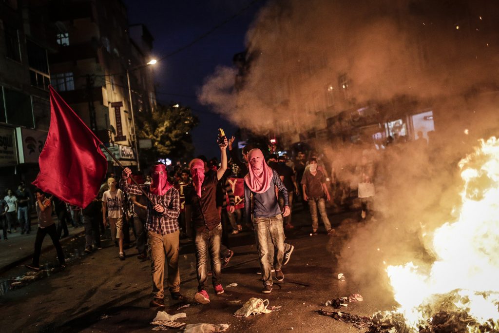 Turquía, bajo ataques terroristas de ISIS y separatistas